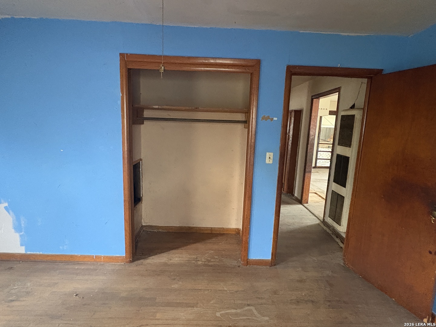104 Charles George West TX 78022