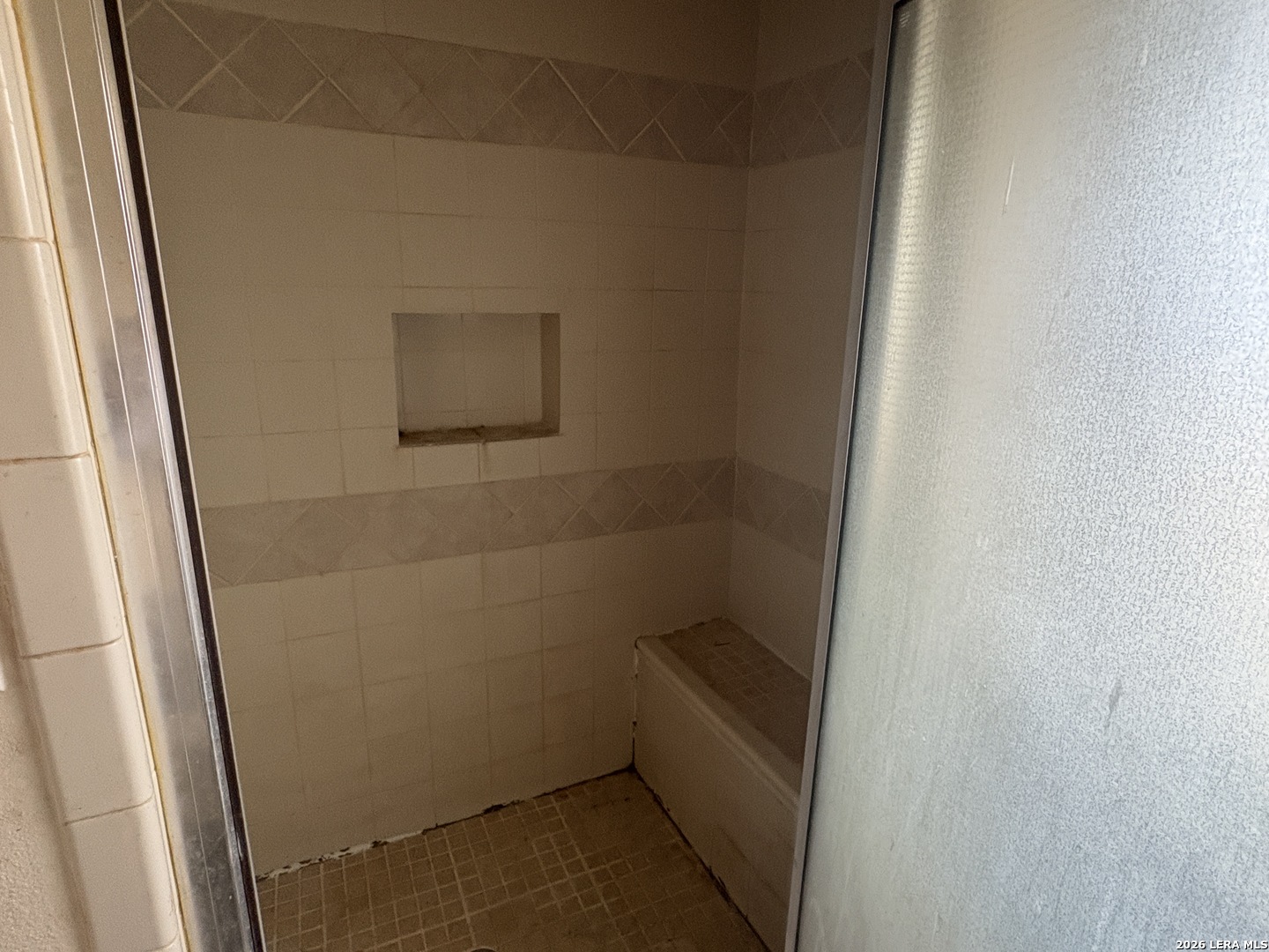104 Charles George West TX 78022