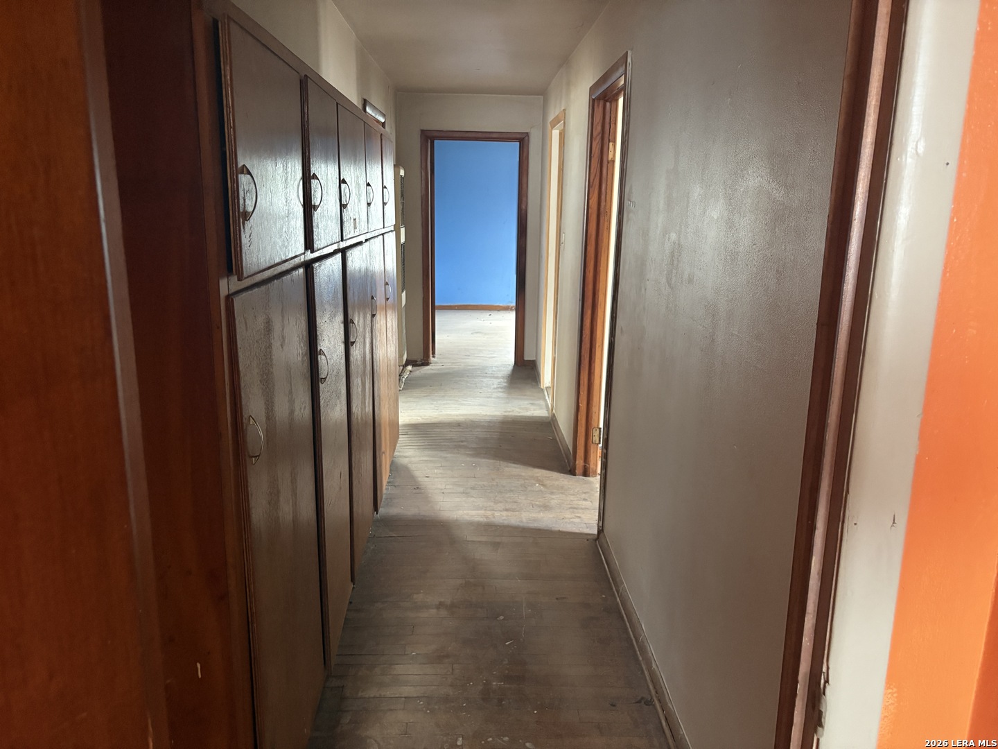 104 Charles George West TX 78022