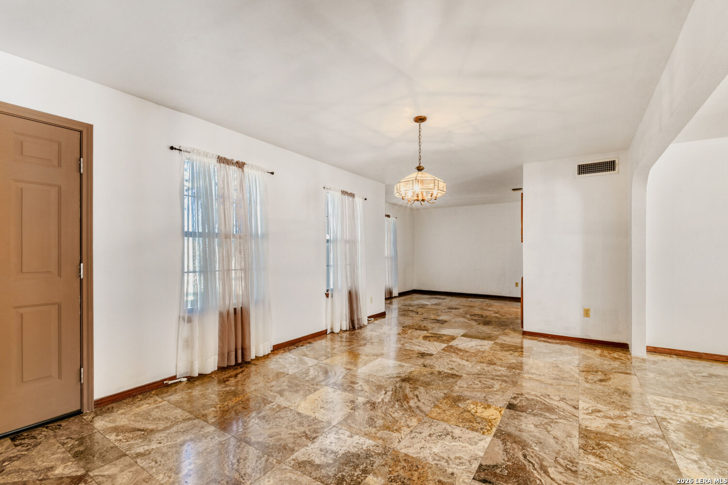 29342 Seabiscuit Fair Oaks Ranch TX 78015