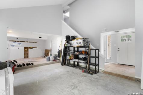 8565 Echo Creek Lane San Antonio TX 78240