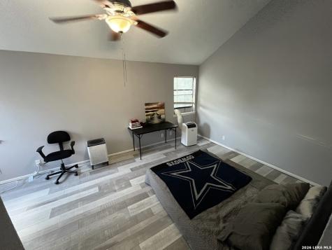 8565 Echo Creek Lane San Antonio TX 78240
