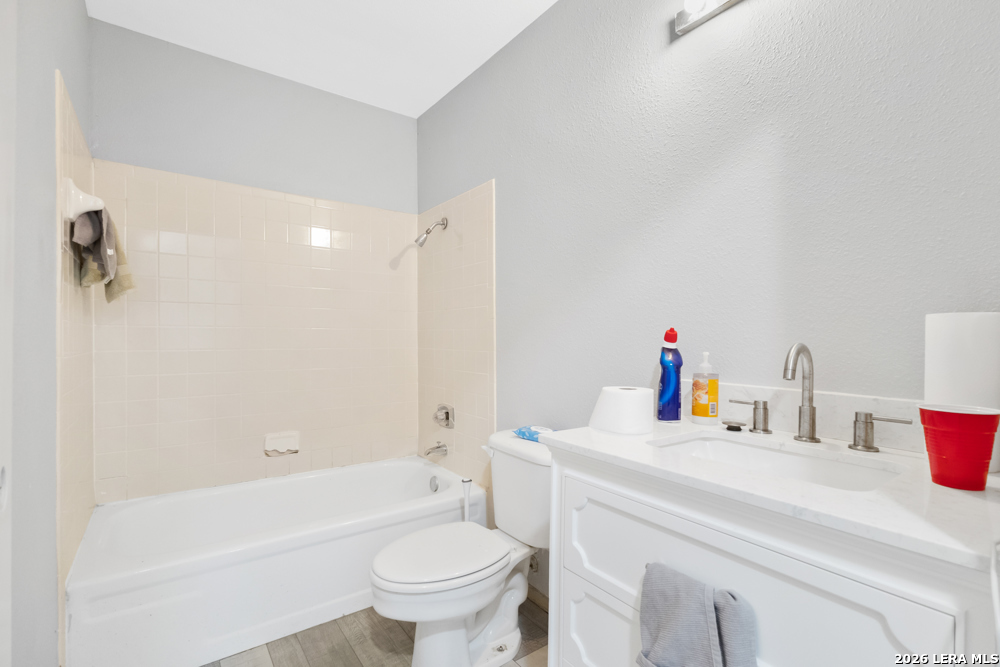 8565 Echo Creek Lane San Antonio TX 78240