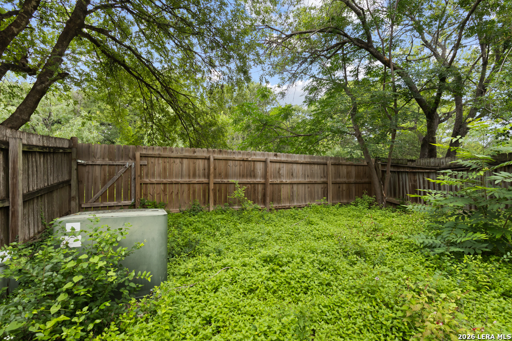 8565 Echo Creek Lane San Antonio TX 78240