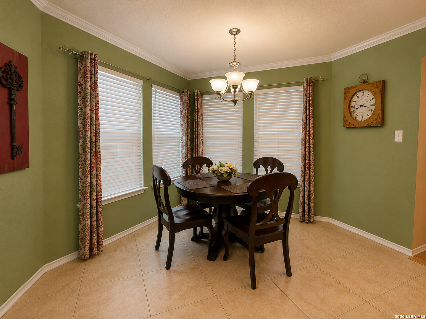 1402 Kingsbridge San Antonio TX 78253