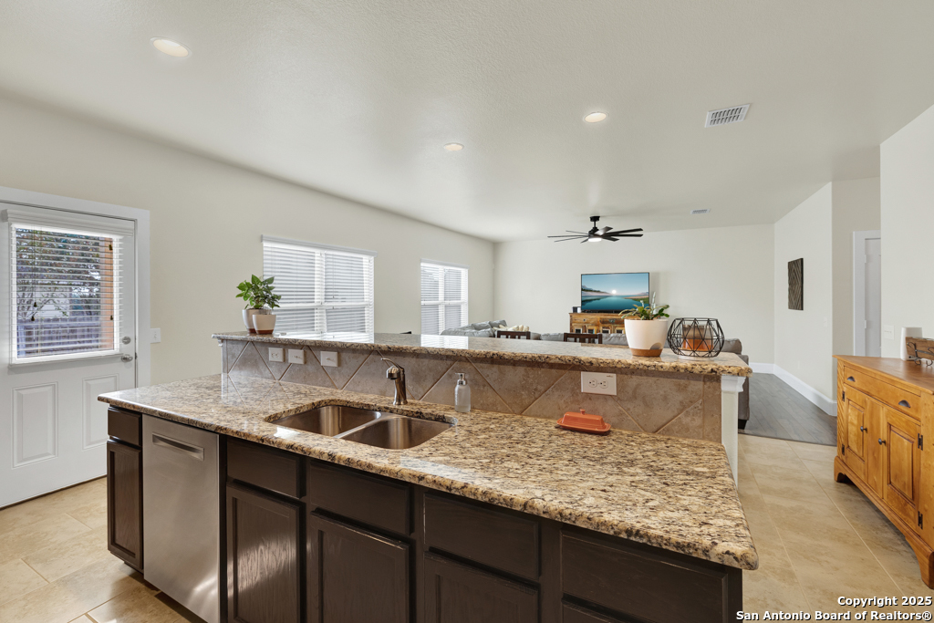 1134 Ruddy Duck New Braunfels TX 78130
