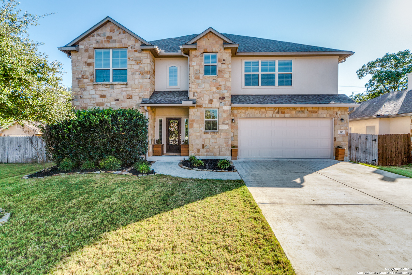 316 English Oaks Circle Boerne TX 78006