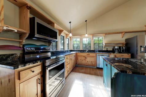 451 Wegener Trail Fischer (comal) TX 78623
