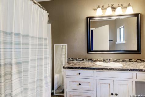 451 Wegener Trail Fischer (comal) TX 78623