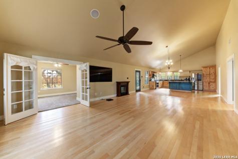 451 Wegener Trail Fischer (comal) TX 78623