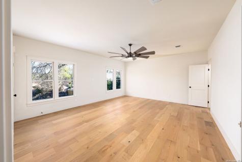 850 Estes Alamo Heights TX 78209
