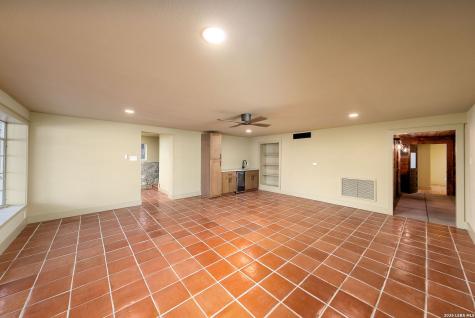 850 Estes Alamo Heights TX 78209