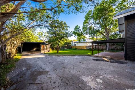 850 Estes Alamo Heights TX 78209