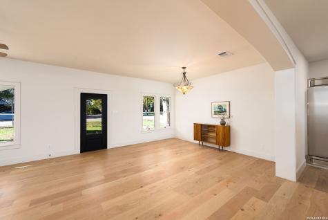 850 Estes Alamo Heights TX 78209
