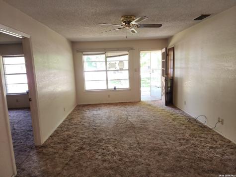 235 N 12th Street Junction TX 76849