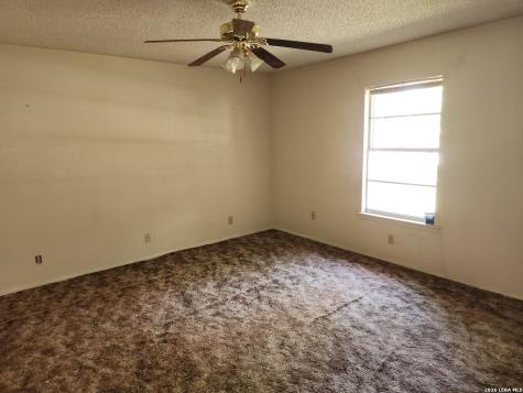 235 N 12th Street Junction TX 76849