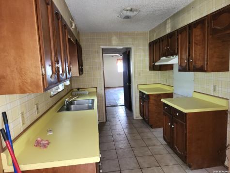 235 N 12th Street Junction TX 76849