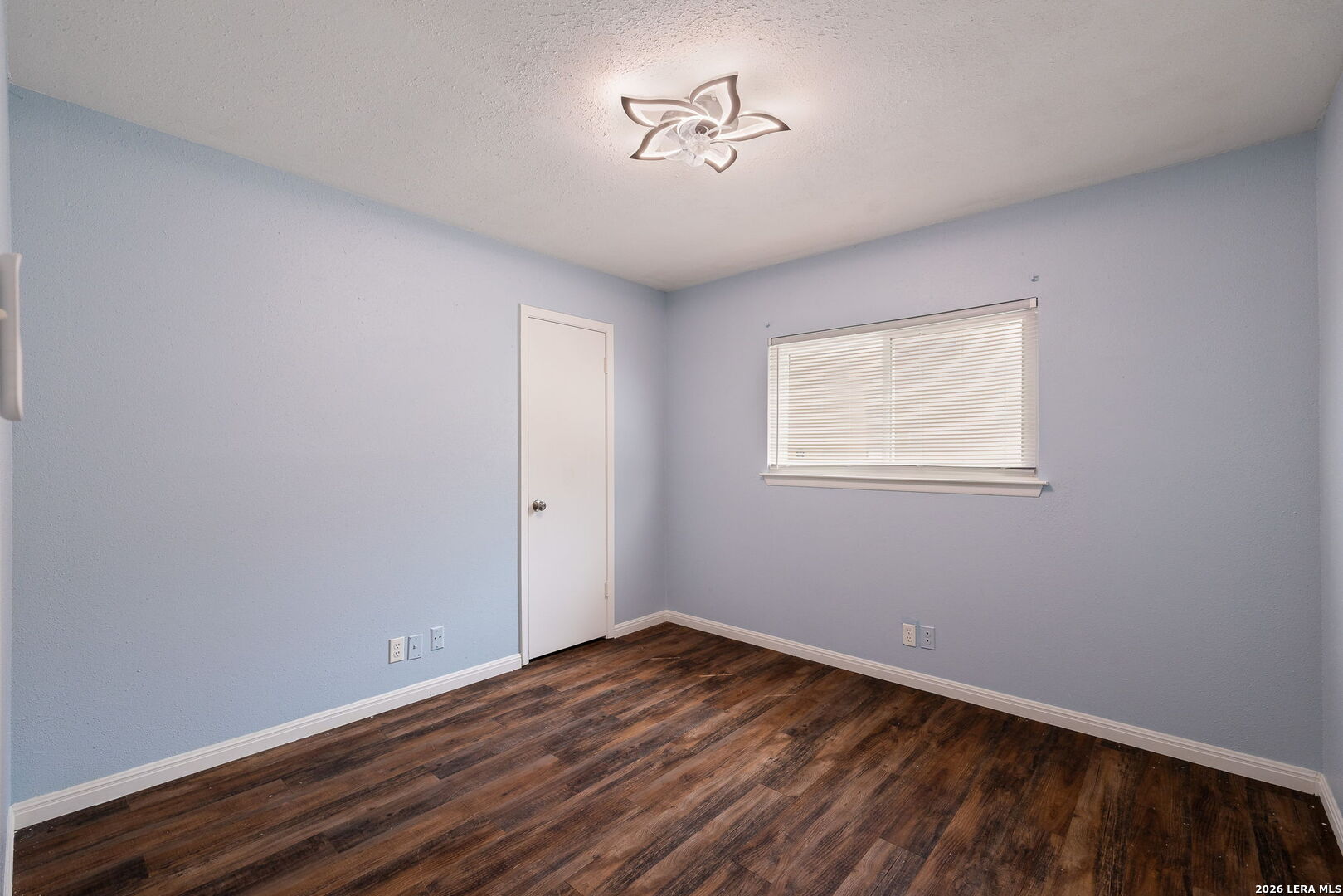 7631 Tarrasa San Antonio TX 78239