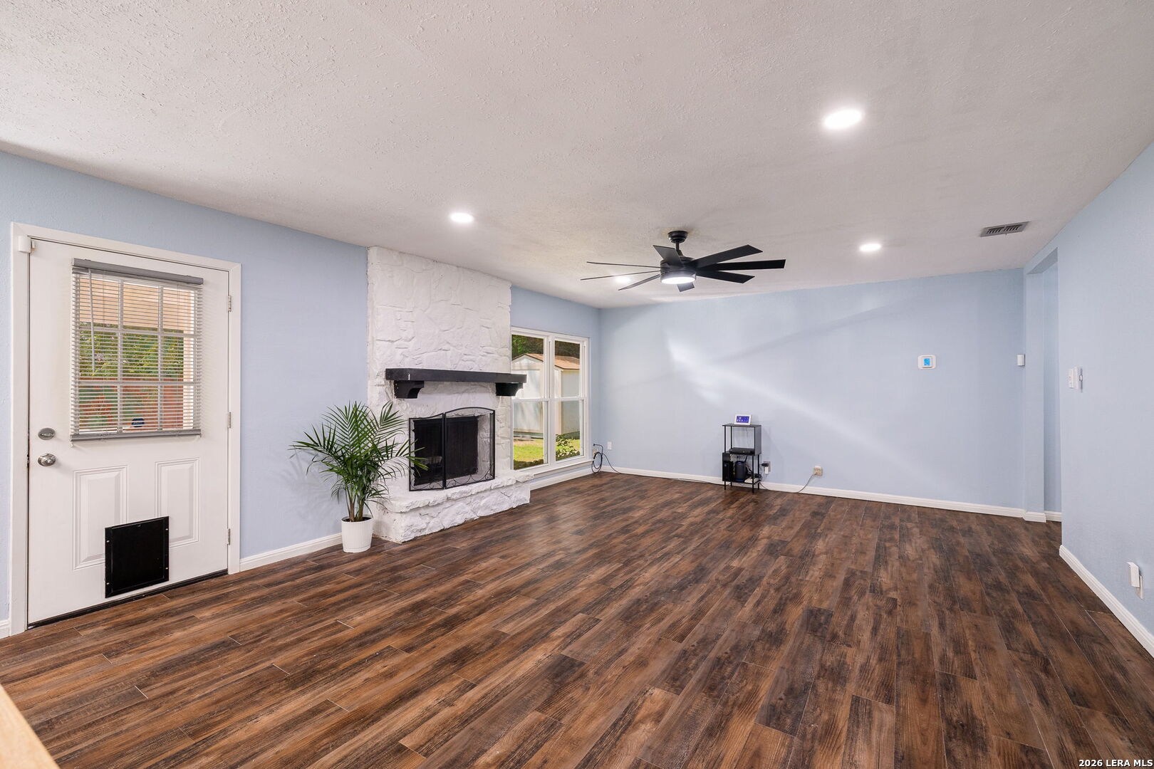 7631 Tarrasa San Antonio TX 78239