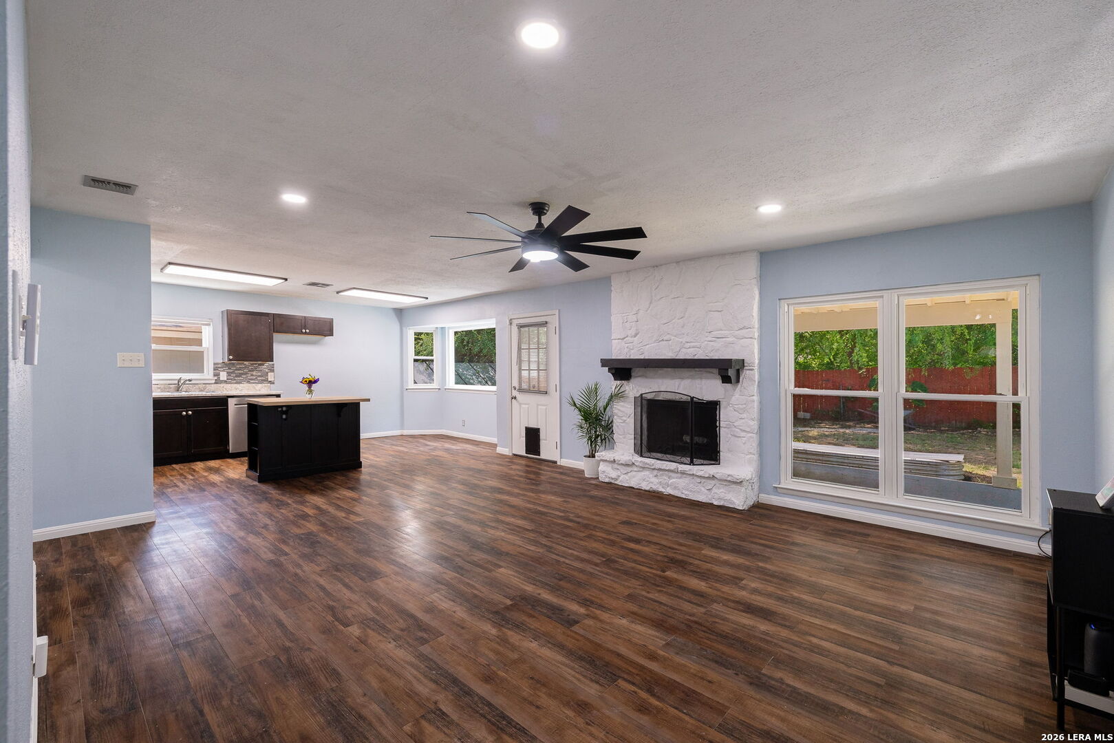 7631 Tarrasa San Antonio TX 78239