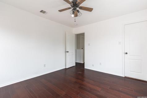 7731 Mesquite Farm San Antonio TX 78239