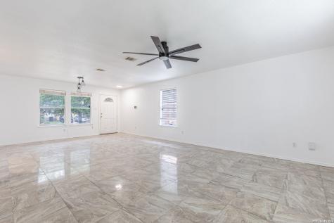 7731 Mesquite Farm San Antonio TX 78239