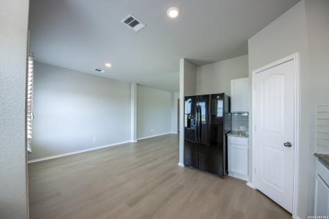9704 Marbach Pass San Antonio TX 78245