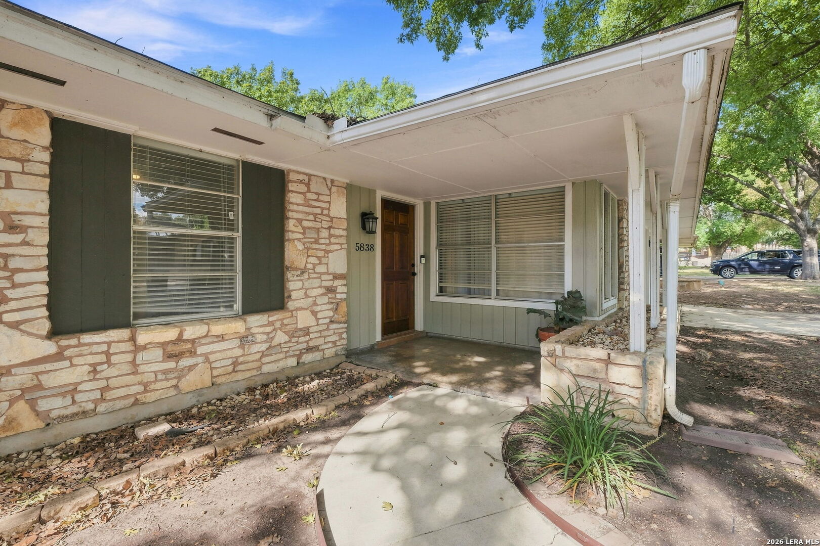 5838 Sloan San Antonio TX 78228
