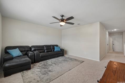 4037 Sun Meadow Lane Seguin TX 78155