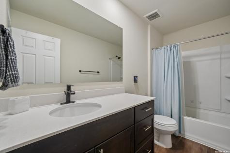4037 Sun Meadow Lane Seguin TX 78155