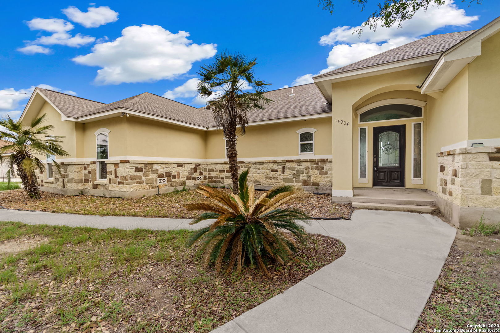 14904 Bradley Road Atascosa TX 78002