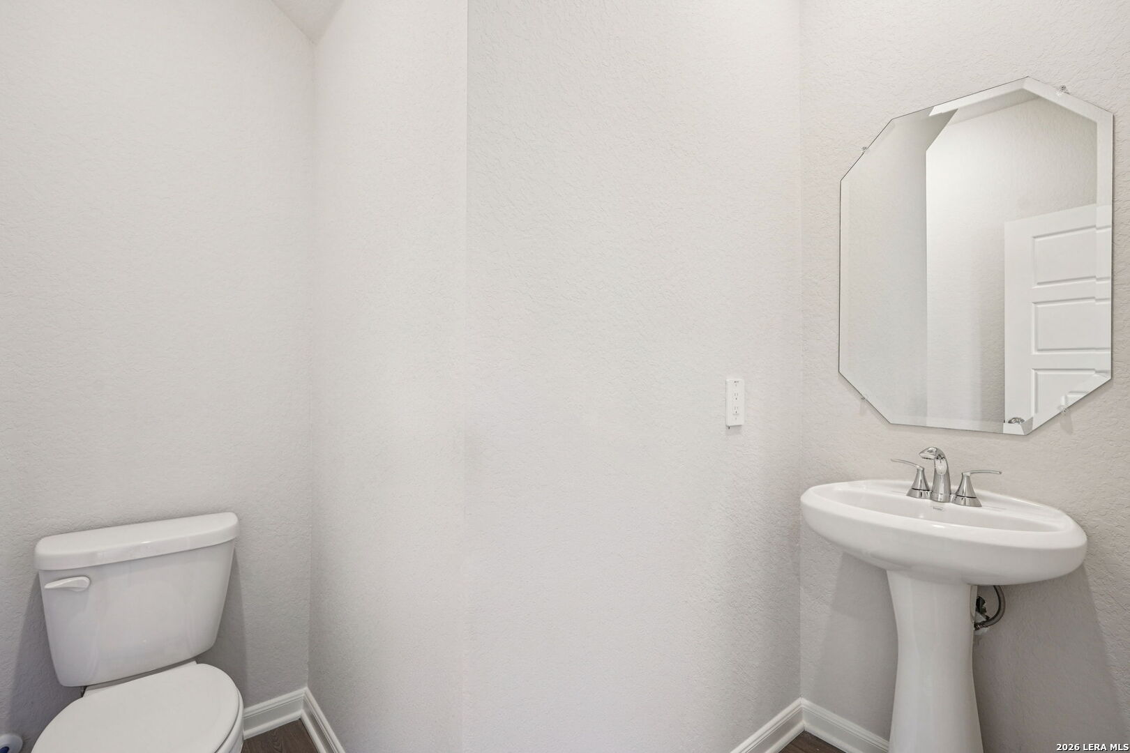 4534 Badger Crest San Antonio TX 78245
