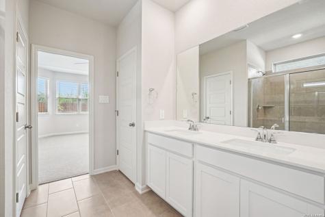 4534 Badger Crest San Antonio TX 78245