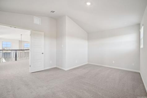 4534 Badger Crest San Antonio TX 78245