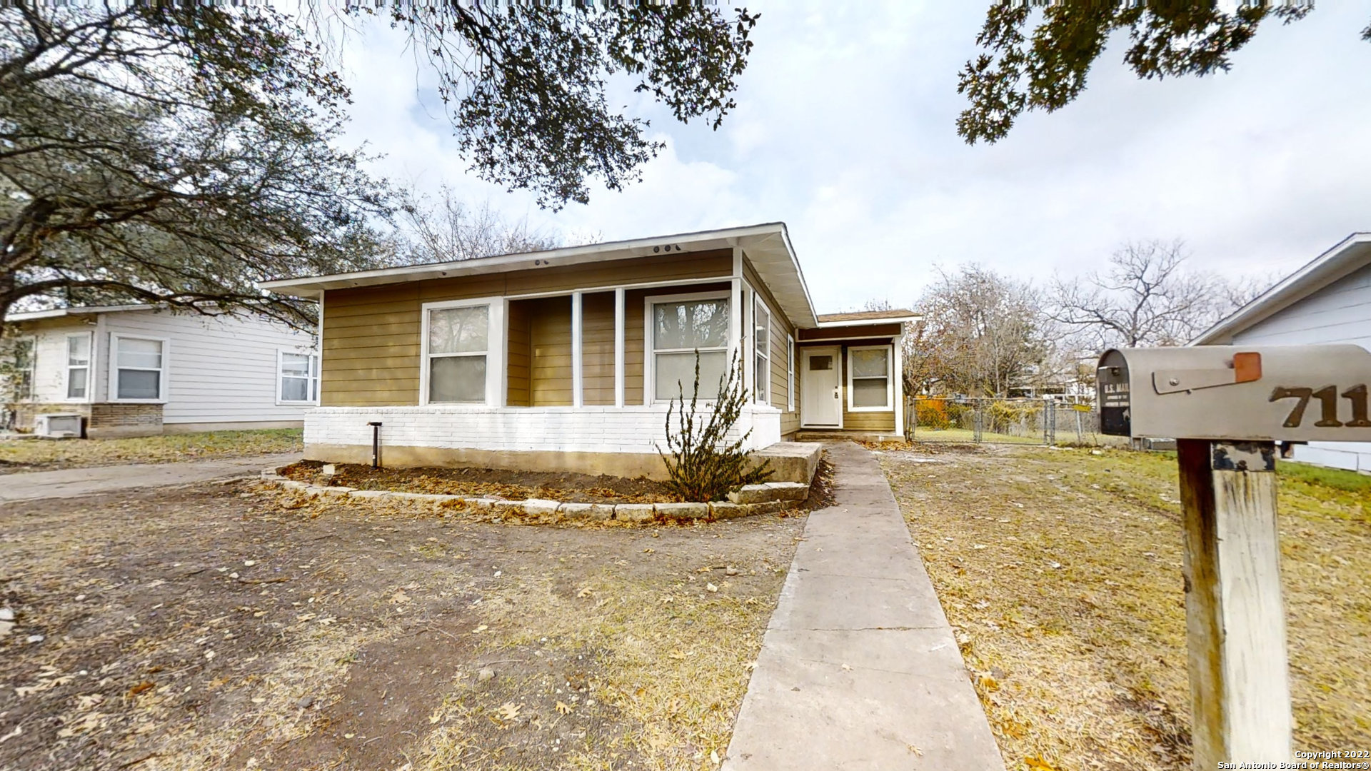 711 Blakeley Drive San Antonio TX 78209