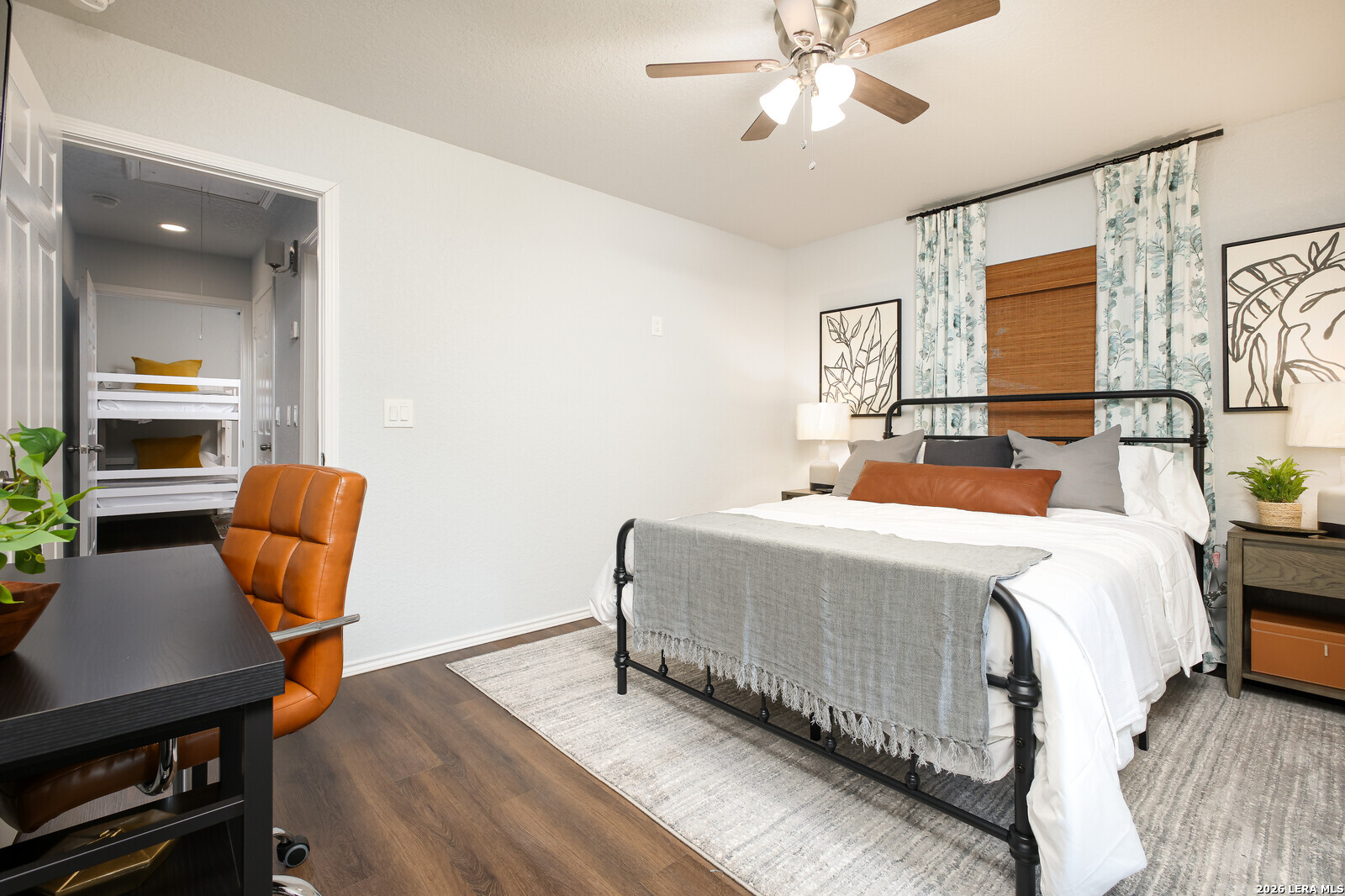559 W Nacogdoches Street New Braunfels TX 78130