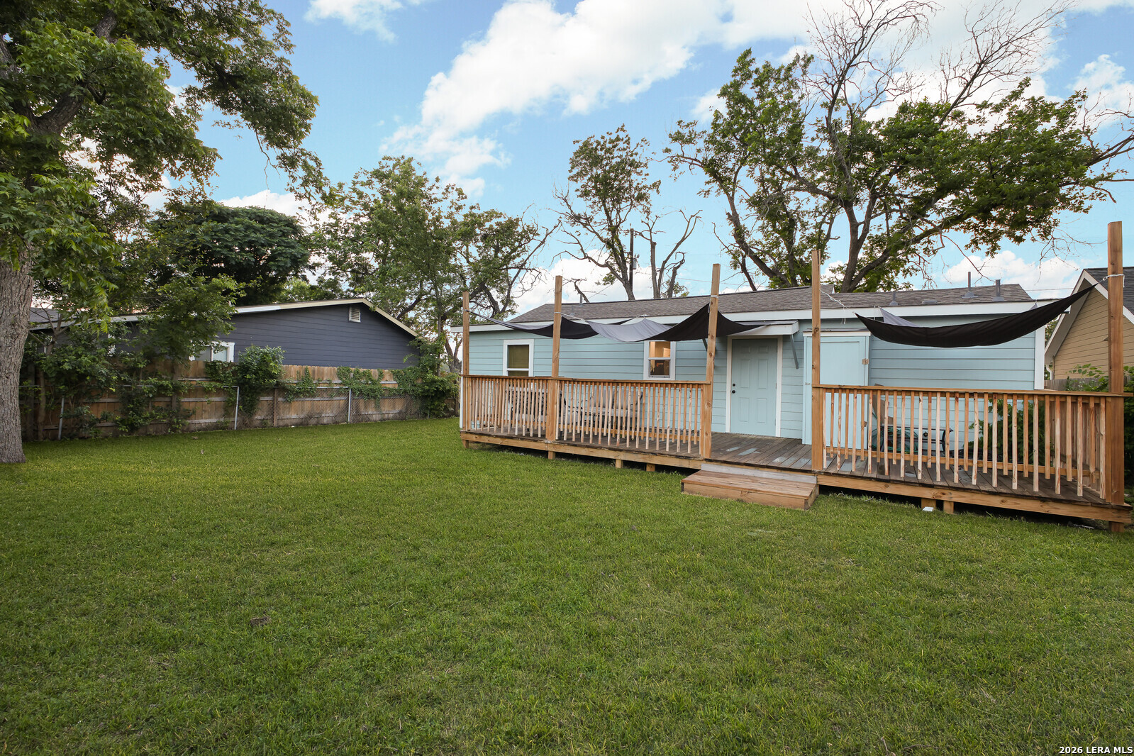 559 W Nacogdoches Street New Braunfels TX 78130