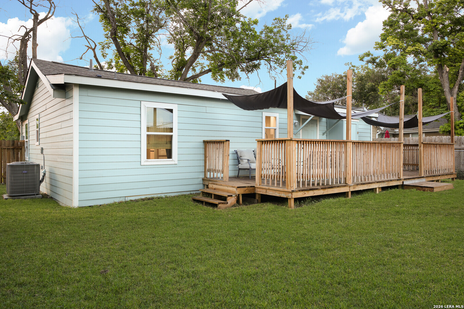 559 W Nacogdoches Street New Braunfels TX 78130
