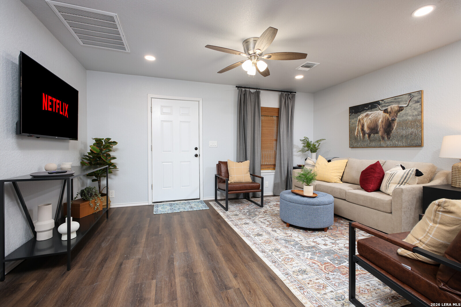 559 W Nacogdoches Street New Braunfels TX 78130