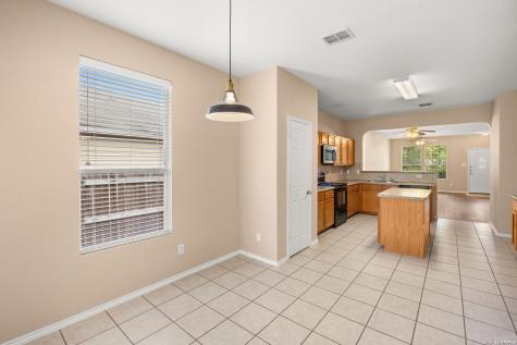 7437 Paraiso Point Boerne TX 78015