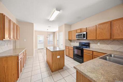 7437 Paraiso Point Boerne TX 78015