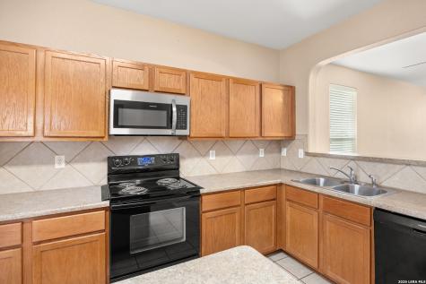 7437 Paraiso Point Boerne TX 78015