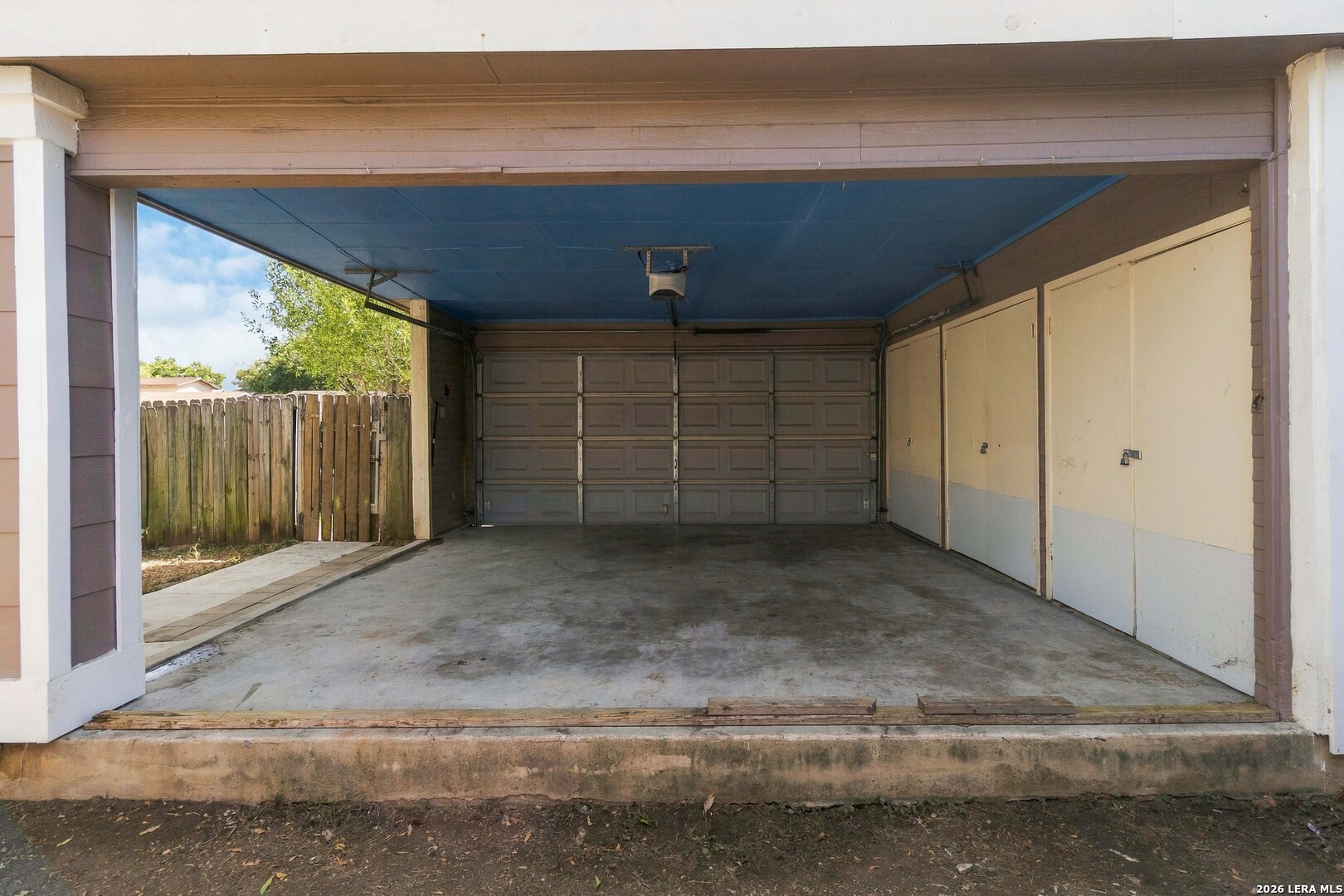6823 Mountain Spring Street San Antonio TX 78249