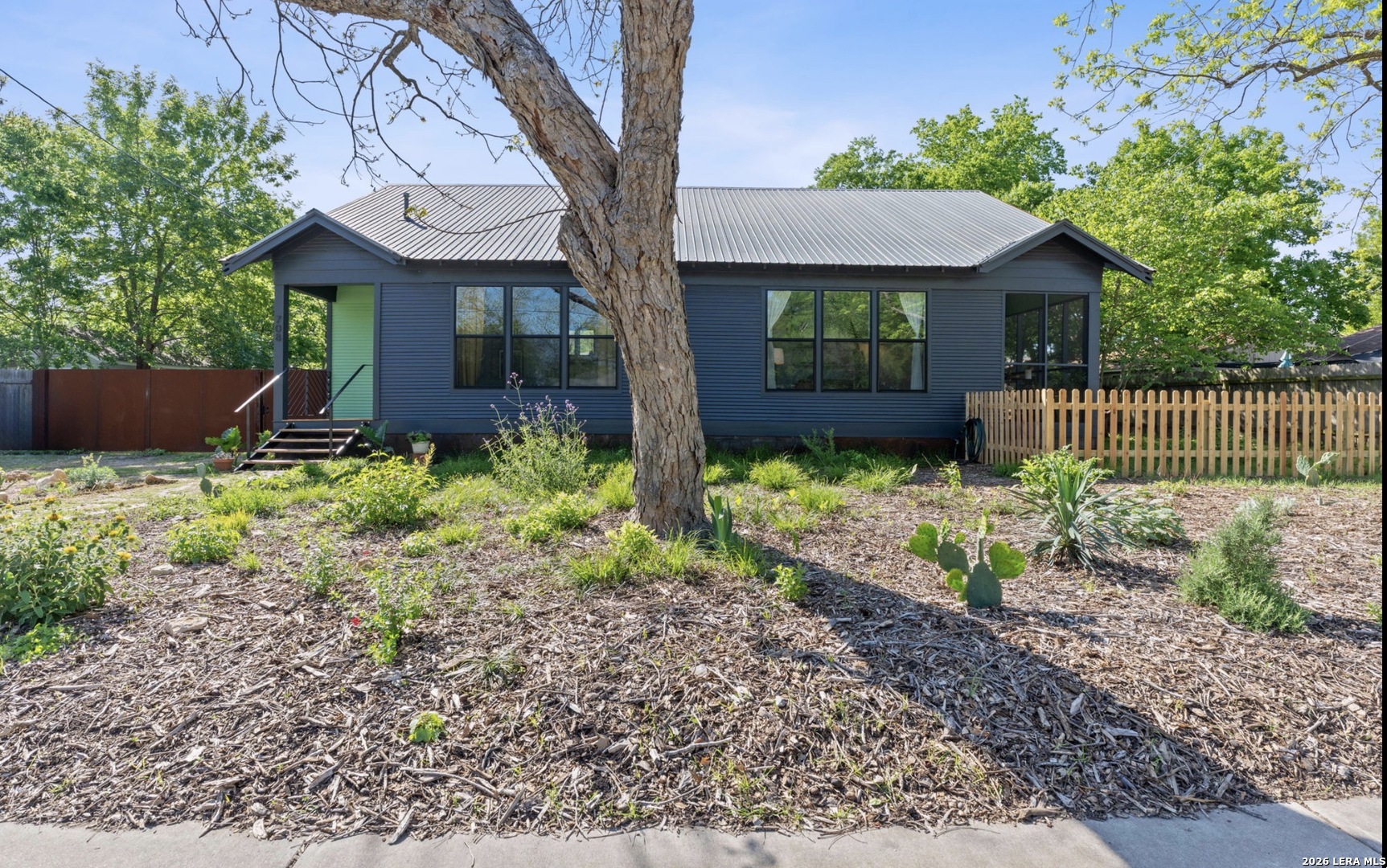 708 W Prairie Lea Street Lockhart TX 78644