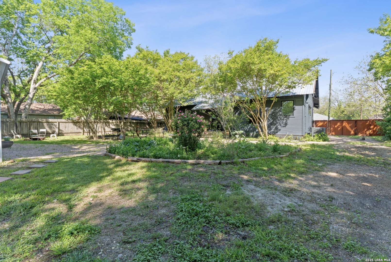 708 W Prairie Lea Street Lockhart TX 78644
