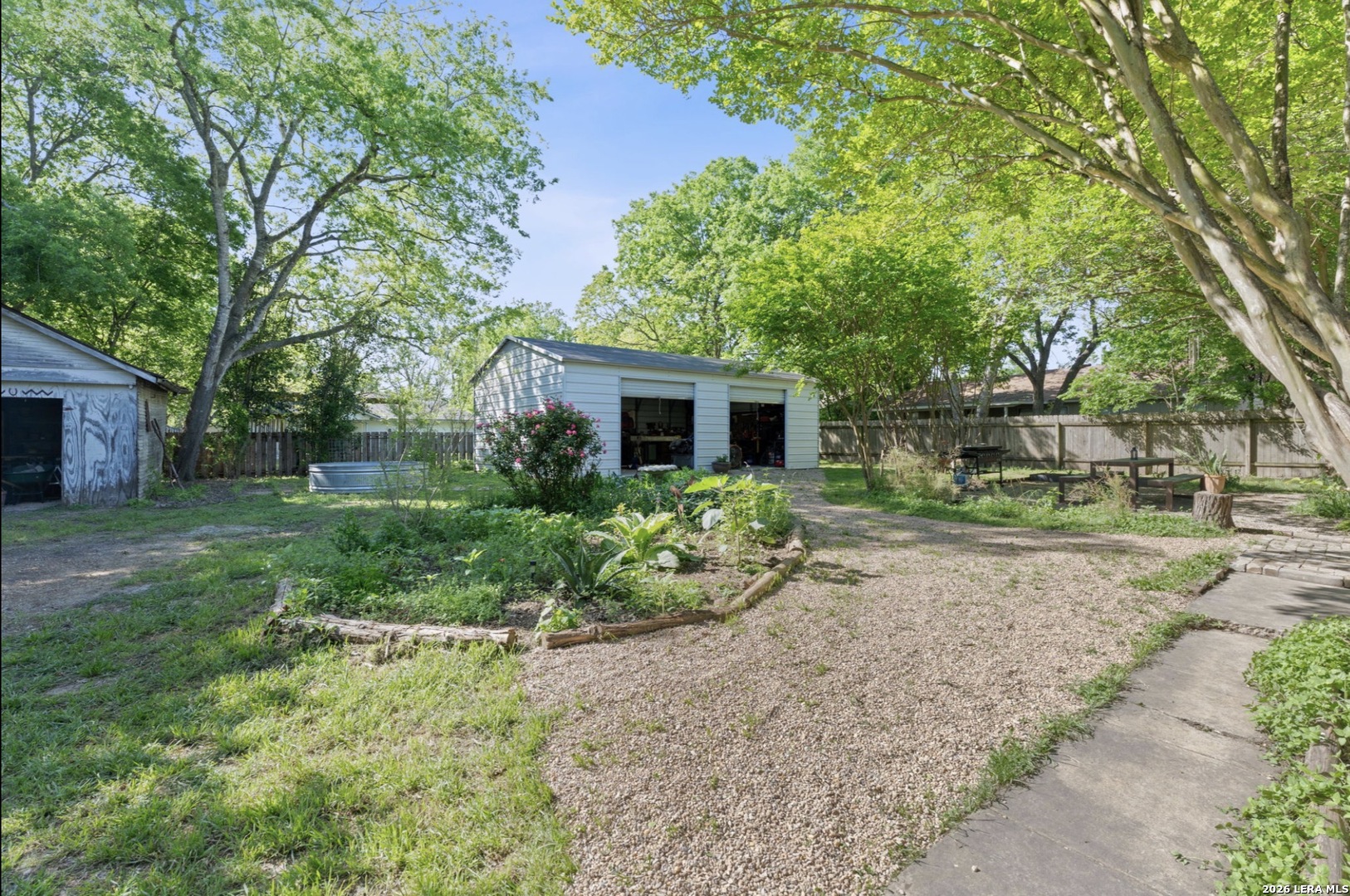 708 W Prairie Lea Street Lockhart TX 78644