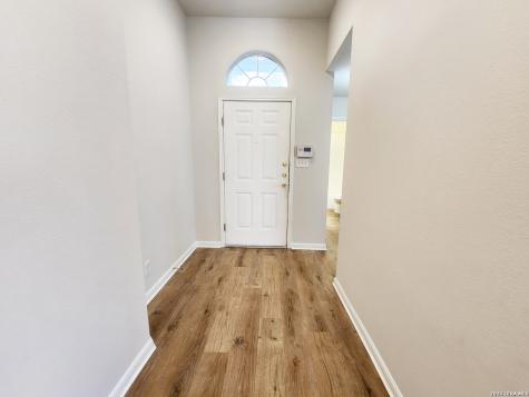 8422 Whitebrush Converse TX 78109
