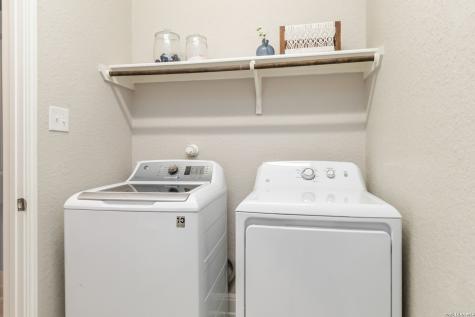 13107 Dakota Forest San Antonio TX 78254