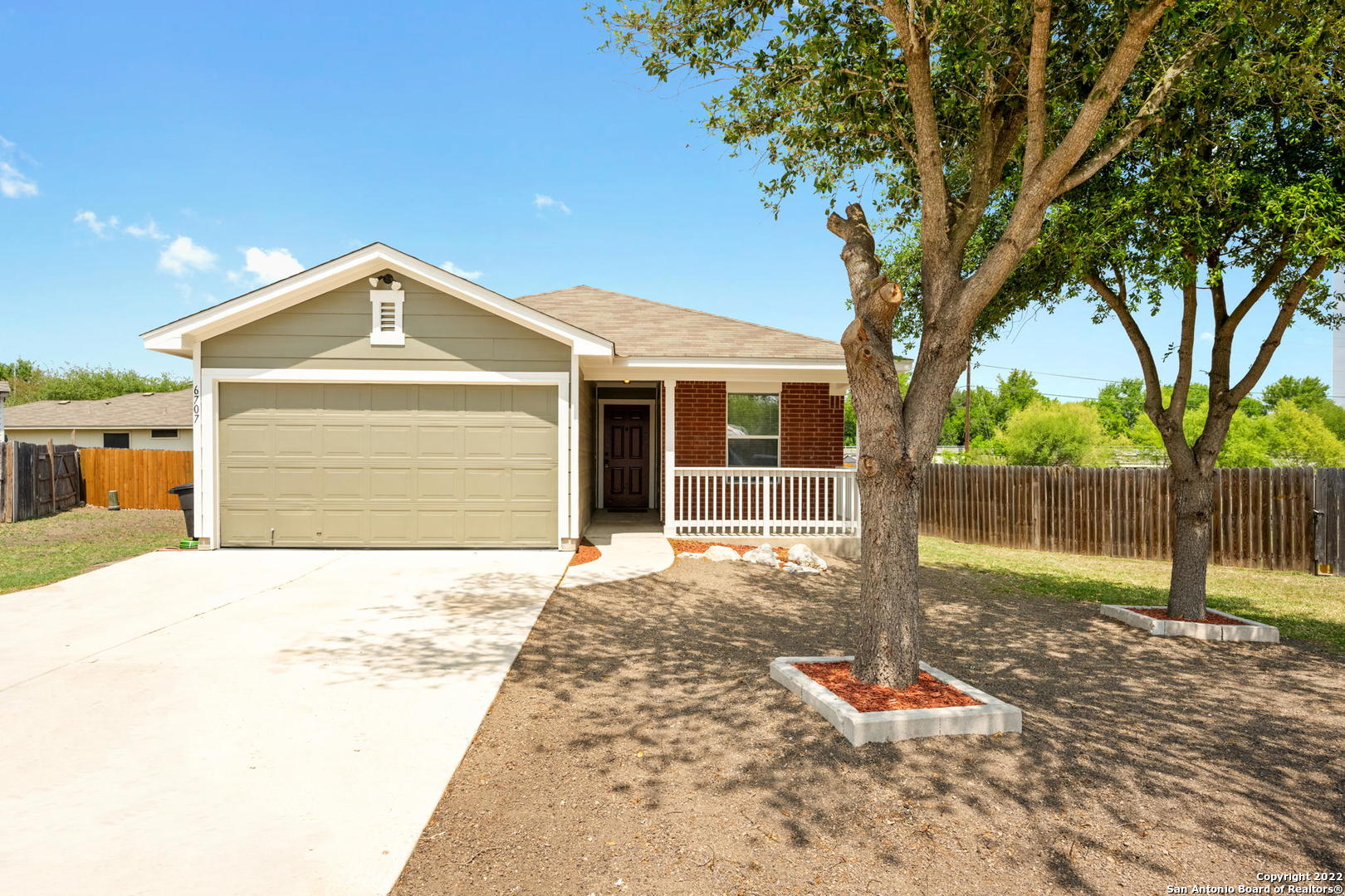 6707 Dragon Creek San Antonio TX 78242