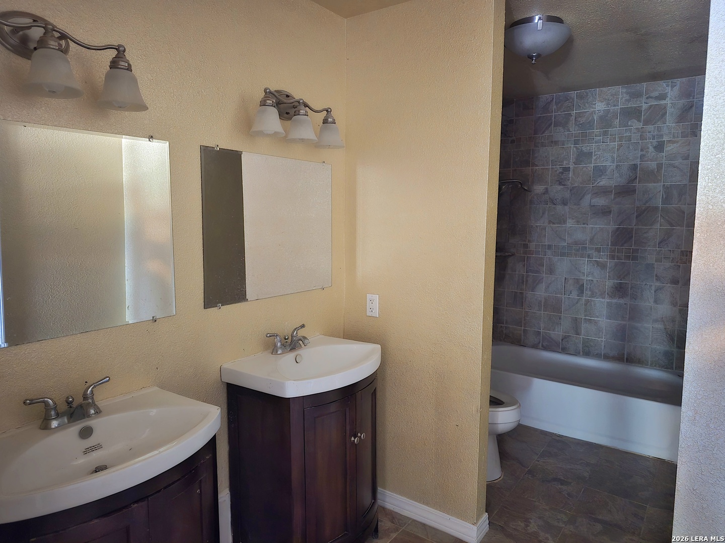 9306 Caen San Antonio TX 78250